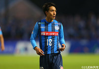 水戸よりMF白井が完全移籍加入【岡山】