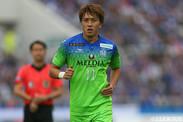 湘南よりFW山﨑が完全移籍加入【名古屋】