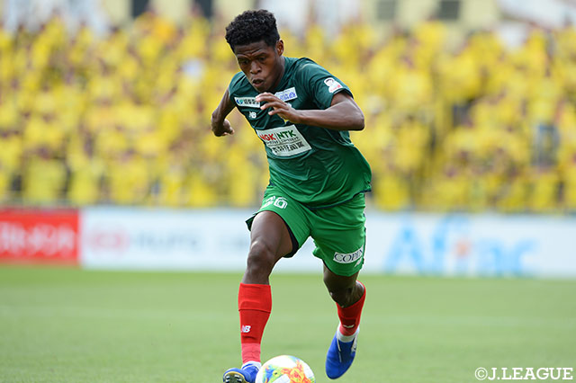 川崎ＦよりDFタビナス ジェファーソンが期限付き移籍加入【Ｇ大阪】