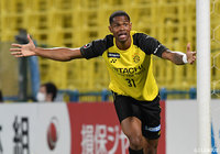 柏よりFWジュニオール サントスが期限付き移籍加入【横浜FM】