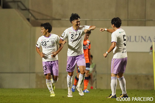 藤枝が打ち合いを制し、2連勝！ 首位の秋田はＧ大23と引き分け、2試合勝利なし【サマリー：明治安田Ｊ３ 第11節】