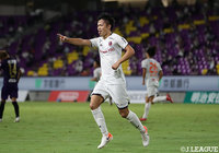 1-1決着も徳島が暫定首位に浮上! 2点差をひっくり返した大宮は7試合ぶりの白星を獲得【サマリー:明治安田J2 第22節】