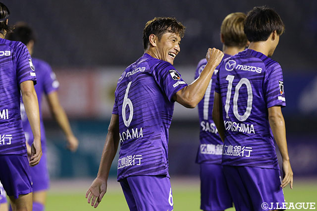 広島は前節、鳥栖に3-0と快勝。豪快な一撃を叩き込んだ青山 敏弘が、注目選手となる