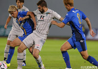 町田の牙城を崩せず首位福岡の連勝は12でストップ 3試合ぶり白星の長崎が3位に浮上！【サマリー：明治安田Ｊ２ 第28節】