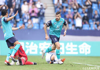 15試合負けなしの福岡が優勝争いをリード。遠藤加入の磐田に復調の気配が漂う【マンスリーレポート(10月):明治安田J2】