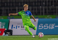 MF鈴木がFCローザンヌ・スポルトへ完全移籍【湘南】