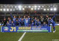 徳島と福岡のJ1昇格が決定!優勝の行方は最終節直接対決へ!【サマリー:明治安田J2 第41節】