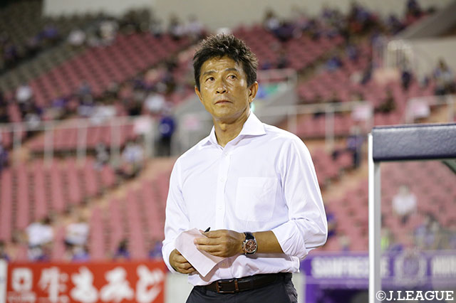 城福監督との契約を更新【広島】