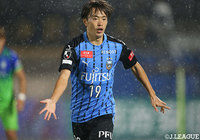 川崎FよりMF齋藤が完全移籍加入【名古屋】