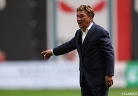 ペトロヴィッチ監督が手術を実施【札幌】