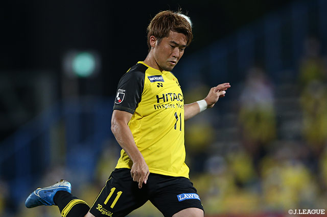 柏よりFW山崎が完全移籍加入【長崎】