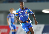 FWビクトル イバルボとの契約を更新【長崎】