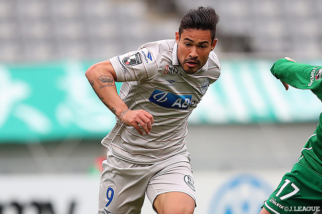 前節、東京Vに快勝した山形は2ゴールを奪ったヴィニシウス アラウージョが今節もキープレーヤーとなる