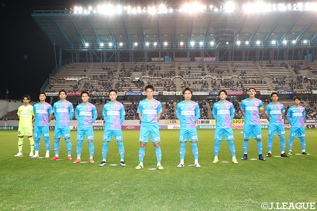 好調の鳥栖はホームで柏と対戦。活きのいい若手を中心に積極果敢な戦いを実現しており、今節もアグレッシブなプレーを見せてくれそうだ