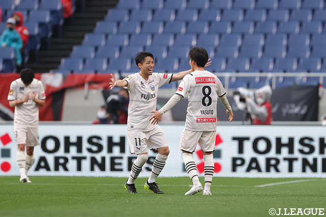 川崎Ｆが圧巻のゴールラッシュで5発快勝！ 名古屋は代名詞ともいえるウノゼロ勝利で開幕6連勝を達成【サマリー：明治安田Ｊ１ 第6節】