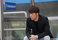 下平監督の解任を発表。新監督に早川氏が就任【横浜FC】