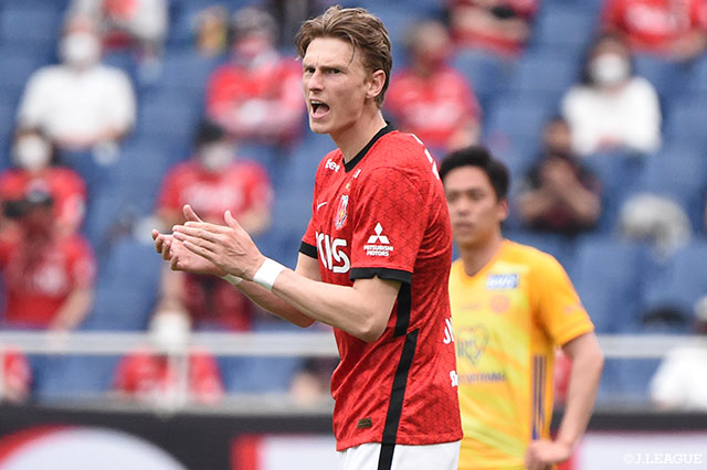 浦和は前節、仙台に快勝。その試合でゴールを奪い、早くもエースの風格を漂わせるキャスパー ユンカーが今節も大仕事をやってのけるか