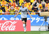 注目の甲府vs新潟は2-2決着 北九州に快勝の磐田は4連勝で3位に浮上【サマリー:明治安田J2 第17節】