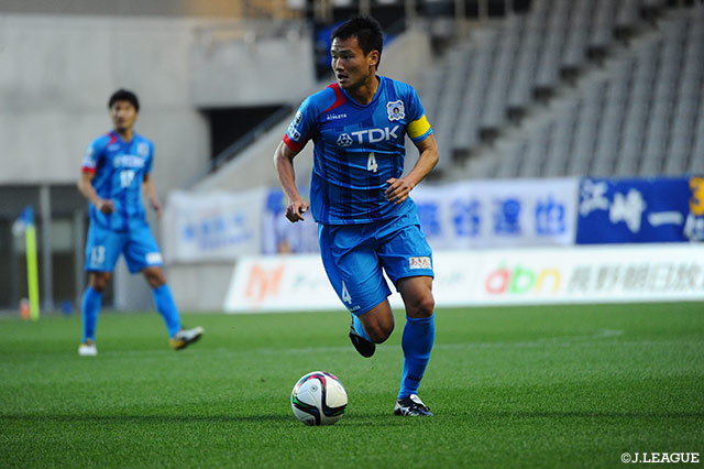 秋田では4年間プレーし、キャプテンも務めるなど選手として大きく成長した