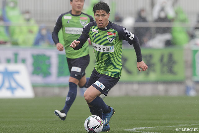 鳥取よりMF小牧が完全移籍加入【八戸】