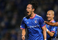 杉本の移籍後初ゴールなどで横浜FMが2発快勝!敗れた名古屋は6戦未勝利に【サマリー:明治安田J1 第18節】