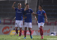 前田のハットトリックなど攻撃陣爆発の横浜FMが5得点快勝! 鹿島は3連勝達成で3位に浮上【サマリー:明治安田J1 第24節】