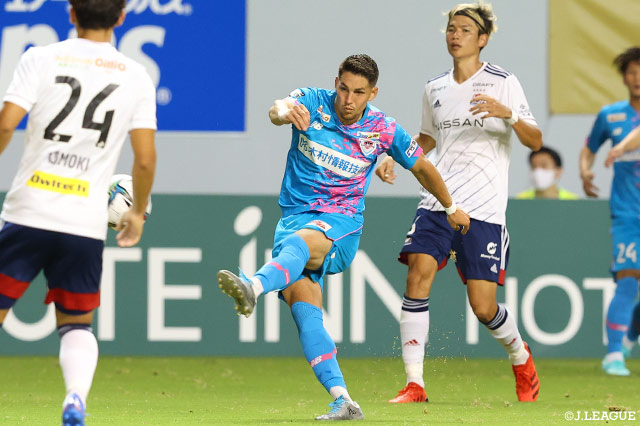 今季FWとして結果を出せている理由については、「迷いなく足を振れていること」を挙げた