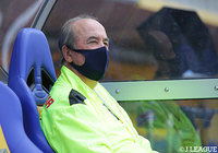 レヴィー クルピ監督の契約を解除。新監督に小菊氏が就任【Ｃ大阪】