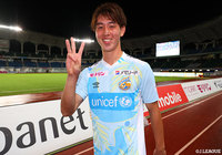 植中のプロ初ゴール＆ハットトリックなどで長崎が山形に圧勝！金沢に快勝の山口は連敗ストップ【サマリー：明治安田Ｊ２ 第25節】