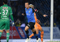 10月も勝ち続けた川崎Ｆが連覇に王手！下位2チームが意地を見せた残留争いはさらに熾烈に【マンスリーレポート（10月）：明治安田Ｊ１】