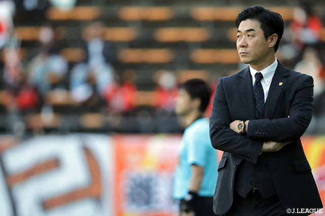 尹 晶煥監督が契約更新【千葉】