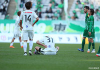 降格圏の相模原は救われず1年でＪ２を去ることに 山形に大敗の北九州も来季はＪ３へ【サマリー：明治安田Ｊ２ 第42節】