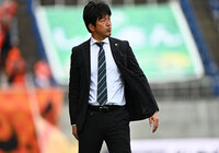 名波監督が契約を更新【松本】