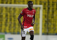 浦和よりDFトーマス デンが完全移籍加入【新潟】