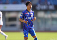 U-18MF安部がプロ契約を締結【長崎】