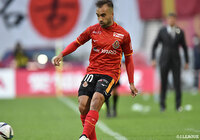 FWガブリエル シャビエルが完全移籍加入【札幌】