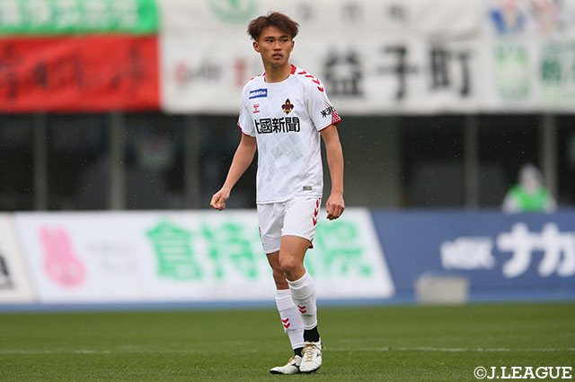 DF長峰がプロA契約を締結【金沢】