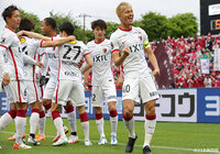 10ポイントを上積みした鹿島が首位に浮上。新スタイルが機能する広島にも勢いが【マンスリーレポート(4月):明治安田J1】