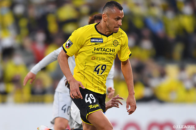 FWドウグラスが全治3か月の負傷【柏】