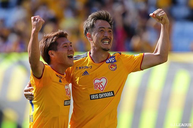 仙台、新潟、横浜FCの上位3チームが揃って勝利！秋田を下した町田が4位浮上【サマリー：明治安田Ｊ２ 第19節】