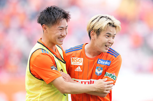 新潟は若手がハイパフォーマンスを保ち、攻守両面で相手を圧倒する戦いを見せつけている