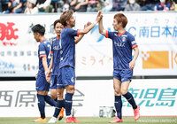 攻撃力を見せつけた鹿児島が3戦全勝で首位に立つ。監督交代のYS横浜はようやく今季初勝利【マンスリーレポート（5月）：明治安田Ｊ３】