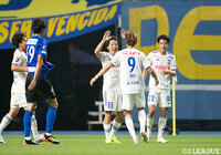 大分を撃破した新潟が首位堅持！ 2連勝の長崎は暫定4位に浮上【サマリー：明治安田Ｊ２ 第21節】