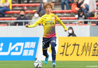 ｊリーグ公式 佐藤 亮 ギラヴァンツ北九州