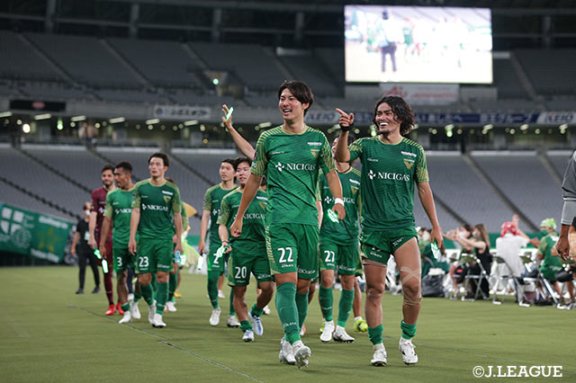 東京Ｖが琉球に逆転勝利で11位浮上！敗れた琉球は5連敗を喫す【サマリー：明治安田Ｊ２ 第24節】