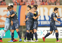 新潟と対戦した千葉は、2-1で勝利して順位を6位に浮上している