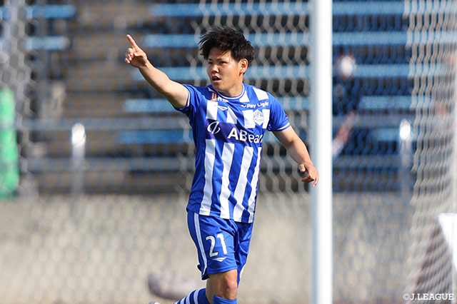  山形よりDF吉田が完全移籍加入【栃木】