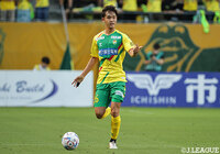 DF西久保がプロA契約を締結【千葉】