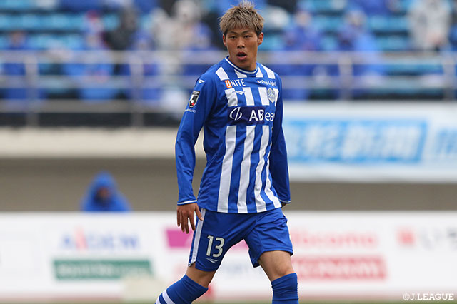  松本よりFW鈴木が期限付き移籍加入【群馬】