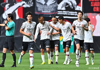 札幌と対戦した神戸は、2-0と快勝を収めて暫定16位に浮上した